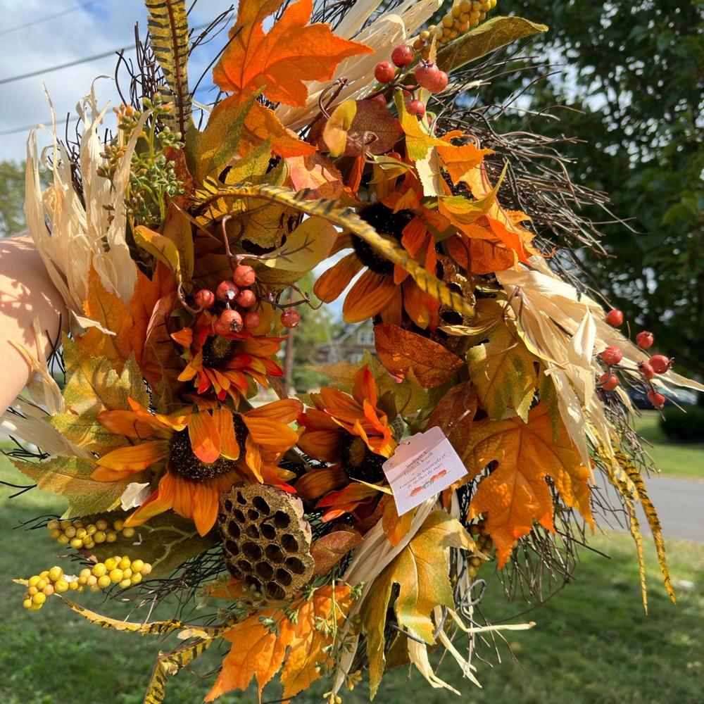 Fall pier one imports wreath 22in - new with tags, brand new